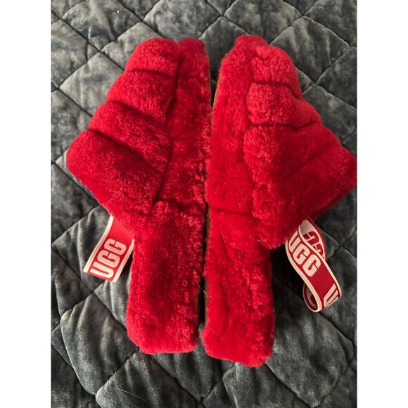Great Condition Ugg Fluff Yeah Slides Red Womans Size 9 US - Picture 2 of 7